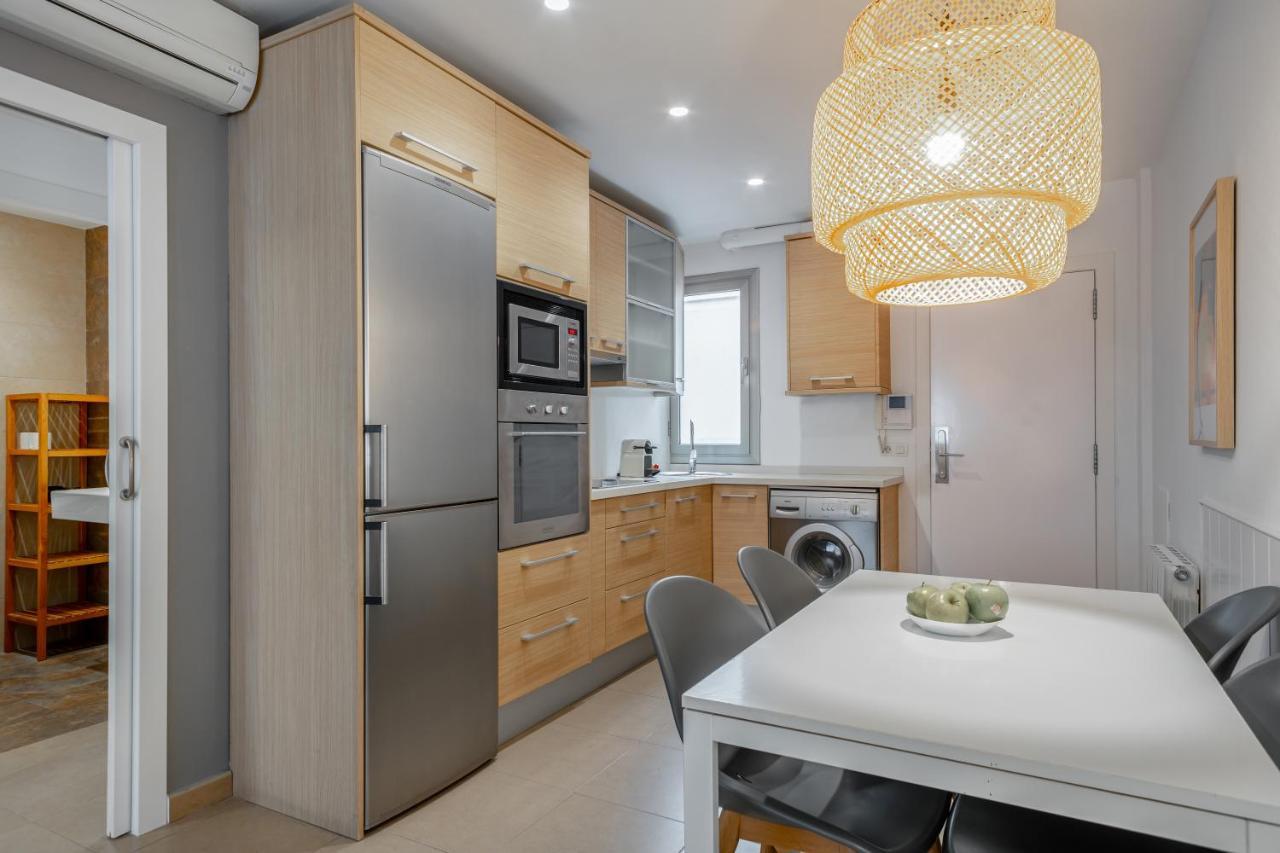 Inside Barcelona Apartments Salva Екстериор снимка