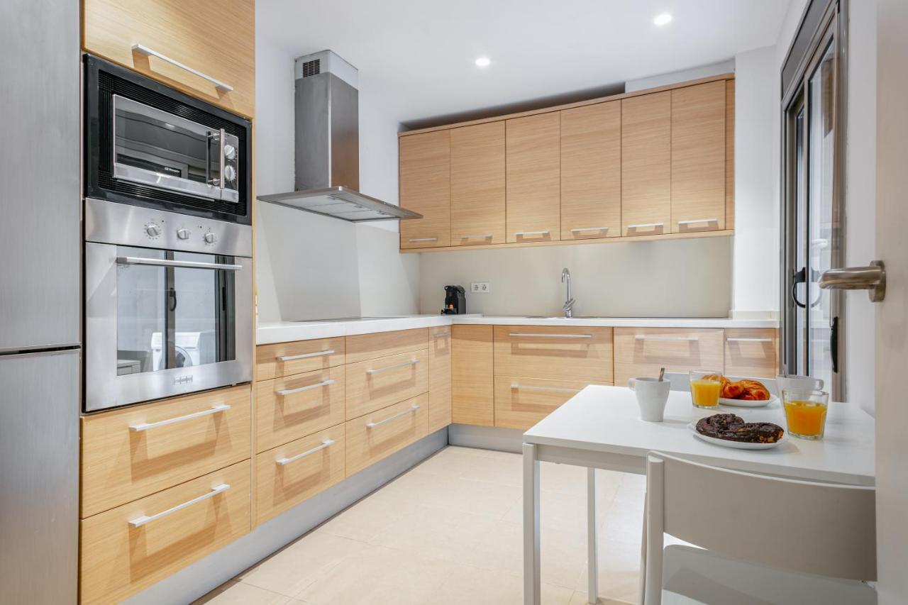 Inside Barcelona Apartments Salva Екстериор снимка