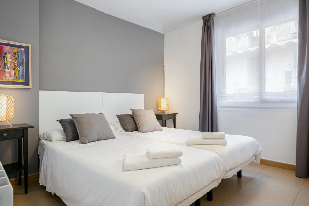 Inside Barcelona Apartments Salva Екстериор снимка