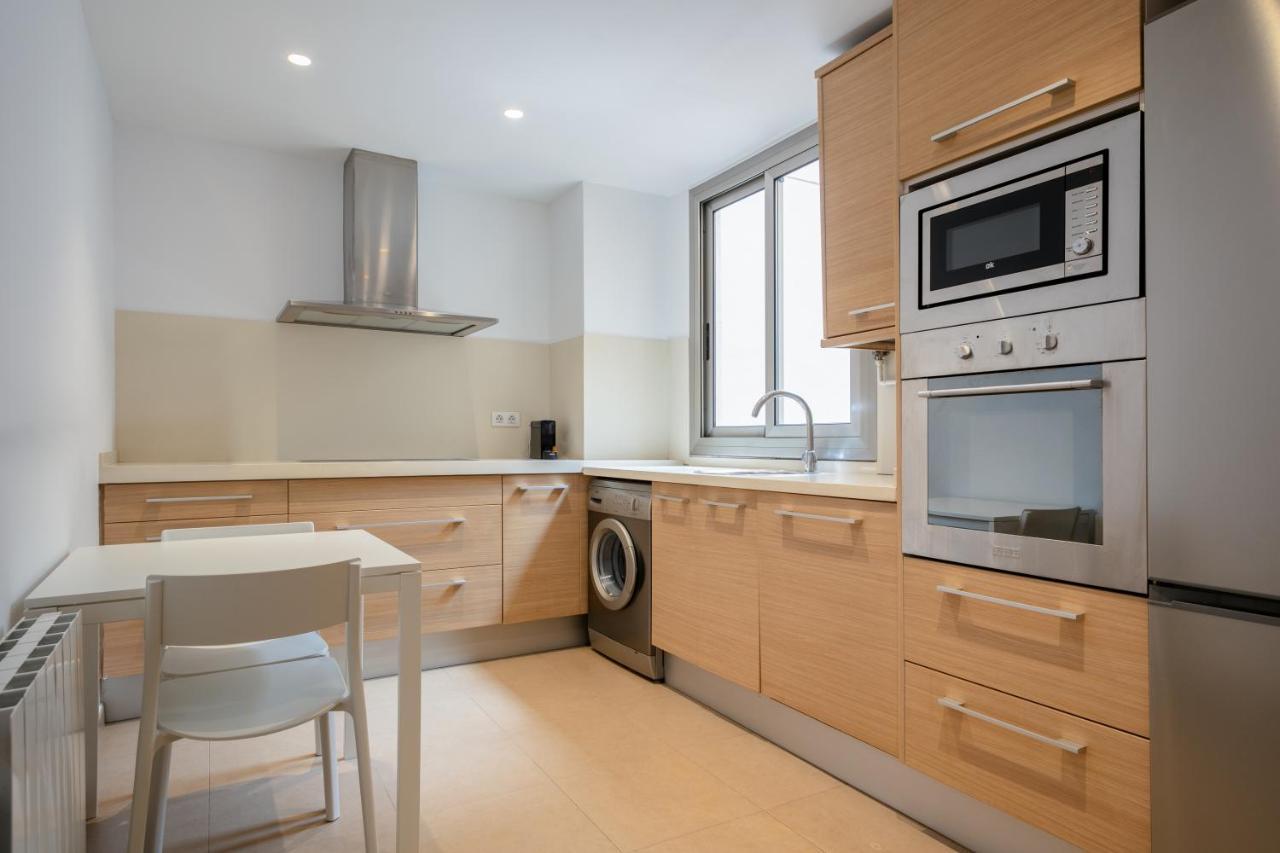 Inside Barcelona Apartments Salva Екстериор снимка
