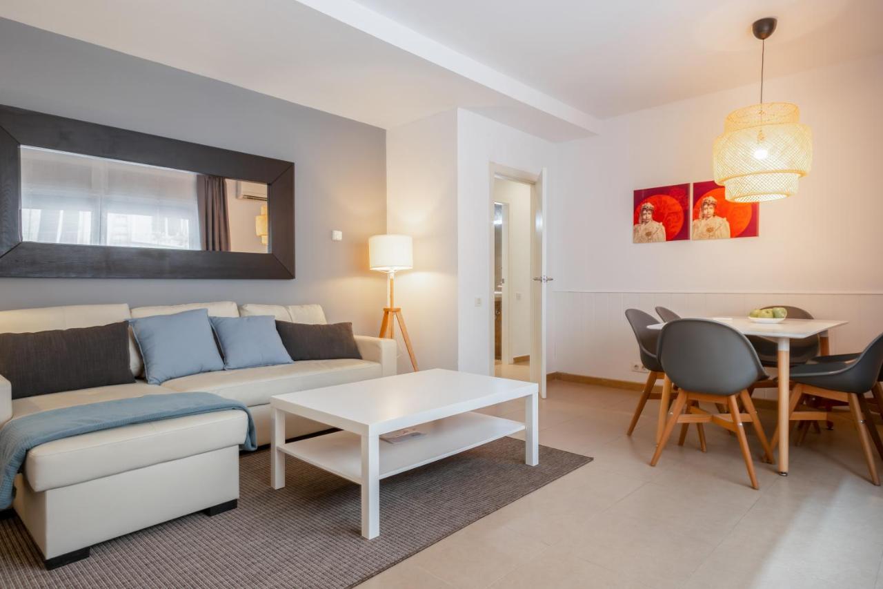 Inside Barcelona Apartments Salva Екстериор снимка
